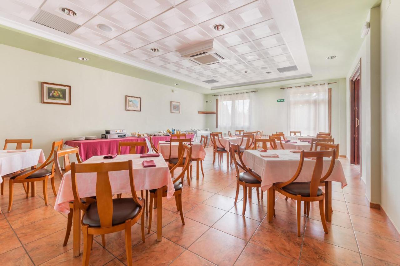 Hotel Puerta De Javalambre La Puebla De Valverde Eksteriør billede
