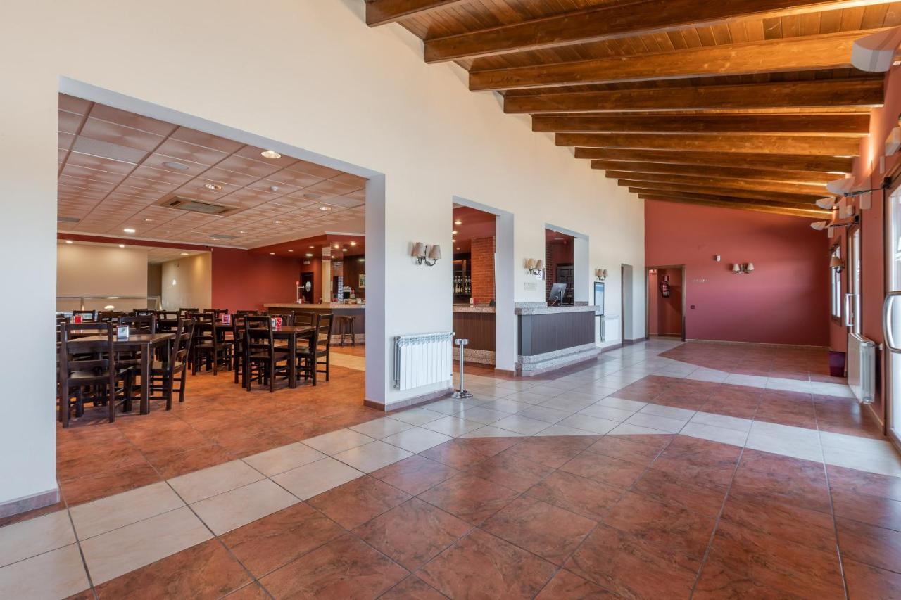 Hotel Puerta De Javalambre La Puebla De Valverde Eksteriør billede