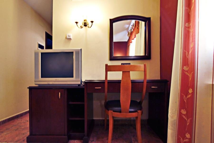 Hotel Puerta De Javalambre La Puebla De Valverde Eksteriør billede