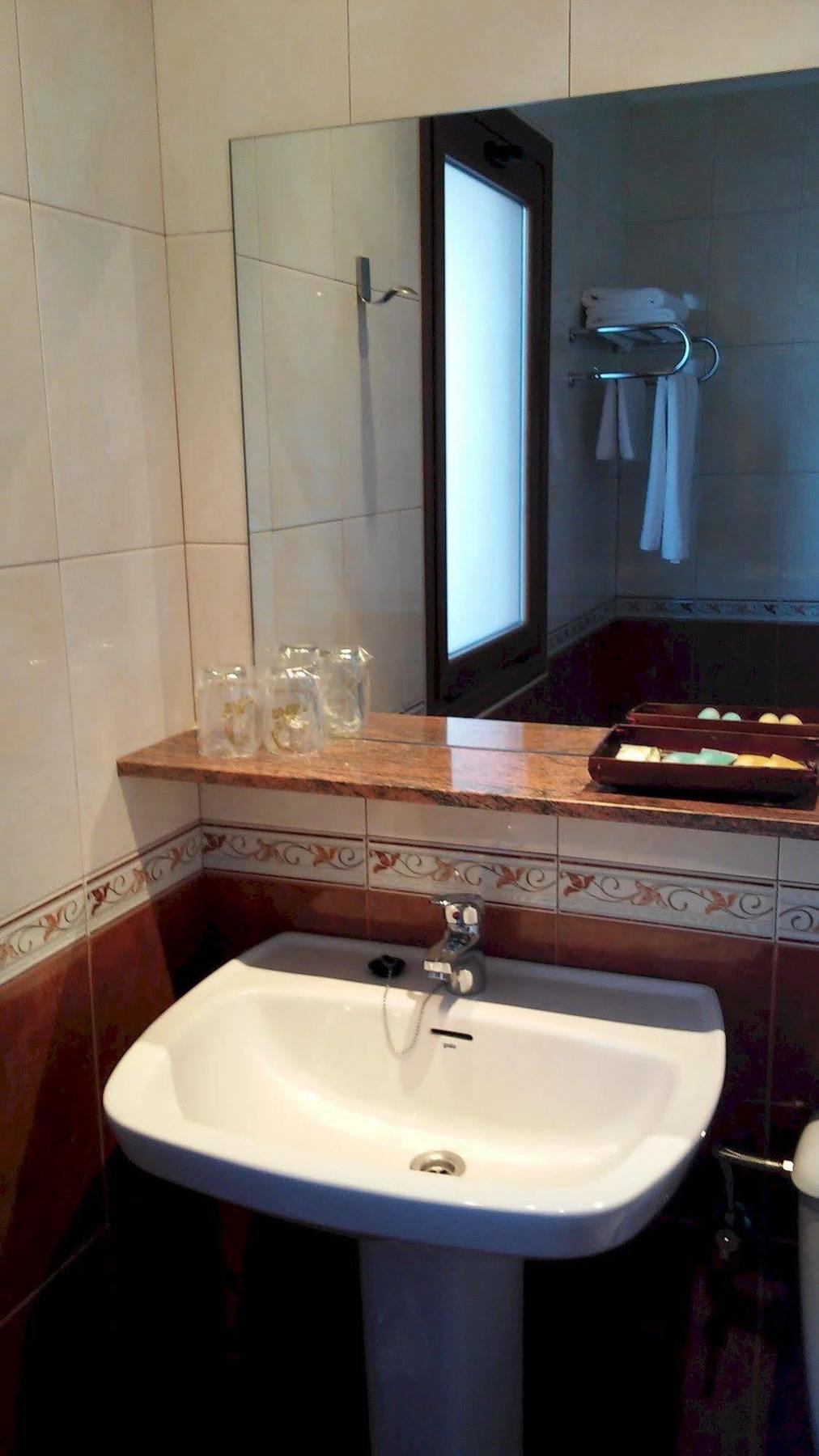 Hotel Puerta De Javalambre La Puebla De Valverde Eksteriør billede
